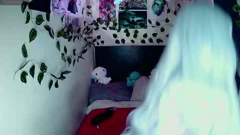 Snapshot of xayah_777 chatting on 10-05-25, 11:41 Xayah 777 online show from 10-05-25, 11:41