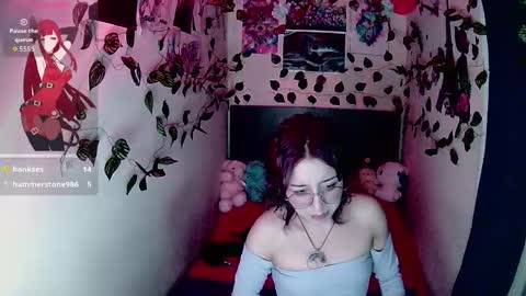 Snapshot of xayah_777 chatting on 10-10-25, 02:21 Xayah 777 online show from 10-10-25, 02:21