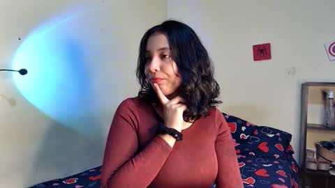 Snapshot of xayahnds chatting on 11-29-25, 10:13 XAYAH online show from 11-29-25, 10:13