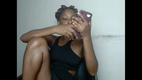 xcreamypussy online show from 12-25-24, 09:43