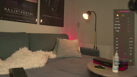 MIRA  online show from 09-19-25, 03:24