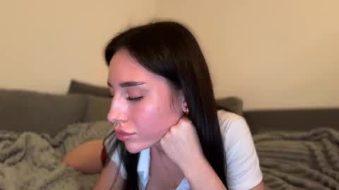 Snapshot of xcutexbunny chatting on 10-13-25, 05:57 XCuteXbunny online show from 10-13-25, 05:57