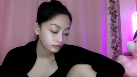 Snapshot of xcxccy19 chatting on 02-06-25, 05:46 Sachi Cy online show from 02-06-25, 05:46
