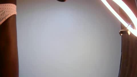 xeenah online show from 11-17-25, 12:55