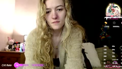 EllieeRose online show from 12-30-24, 05:23