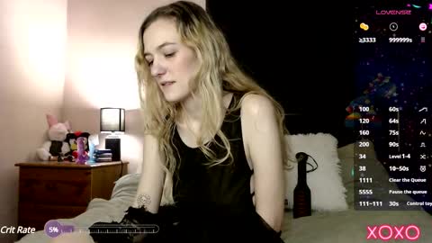 EllieeRose online show from 02-11-25, 05:18