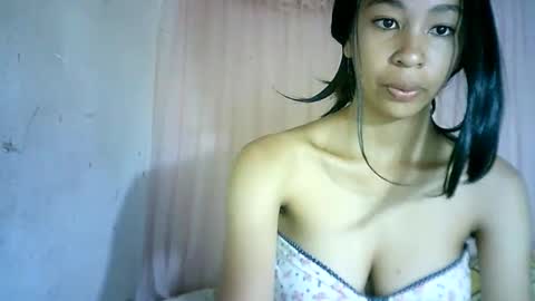 Snapshot of xenna610827 chatting on 01-22-25, 04:02 xenna610827 online show from 01-22-25, 04:02