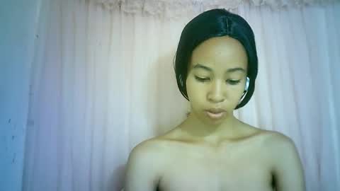 Snapshot of xenna610827 chatting on 01-29-25, 04:15 xenna610827 online show from 01-29-25, 04:15