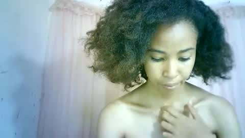 Snapshot of xenna610827 chatting on 02-02-25, 07:20 xenna610827 online show from 02-02-25, 07:20