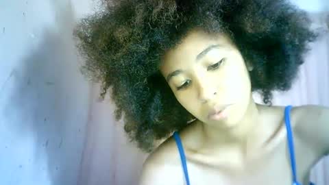 Snapshot of xenna610827 chatting on 02-06-25, 02:15 xenna610827 online show from 02-06-25, 02:15