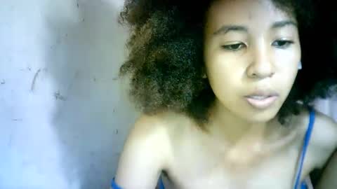 Snapshot of xenna610827 chatting on 02-07-25, 07:06 xenna610827 online show from 02-07-25, 07:06