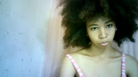 Snapshot of xenna610827 chatting on 02-08-25, 09:03 xenna610827 online show from 02-08-25, 09:03