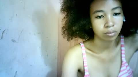 Snapshot of xenna610827 chatting on 02-09-25, 08:33 xenna610827 online show from 02-09-25, 08:33