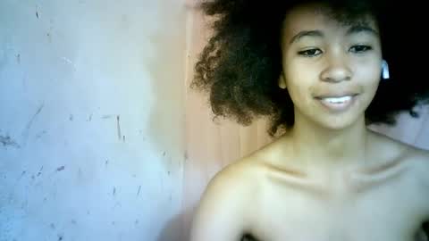 Snapshot of xenna610827 chatting on 02-17-25, 11:23 xenna610827 online show from 02-17-25, 11:23