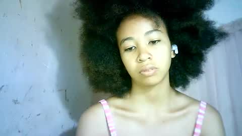 Snapshot of xenna610827 chatting on 02-20-25, 05:40 xenna610827 online show from 02-20-25, 05:40