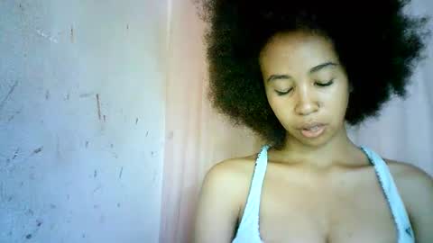 Snapshot of xenna610827 chatting on 02-27-25, 10:48 xenna610827 online show from 02-27-25, 10:48