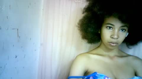 Snapshot of xenna610827 chatting on 03-07-25, 02:12 xenna610827 online show from 03-07-25, 02:12