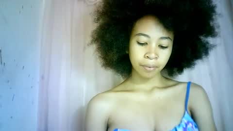 Snapshot of xenna610827 chatting on 03-08-25, 08:11 xenna610827 online show from 03-08-25, 08:11