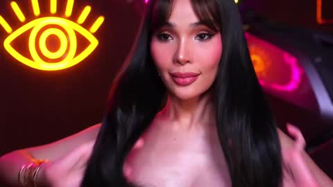 Snapshot of xforyoureyesonlyx chatting on 02-03-25, 06:56 Anne online show from 02-03-25, 06:56