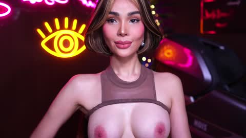 Snapshot of xforyoureyesonlyx chatting on 02-26-25, 04:03 Anne online show from 02-26-25, 04:03