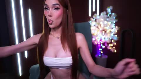 Anne online show from 04-13-26, 02:28