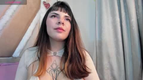 hinata  online show from 12-18-25, 10:27