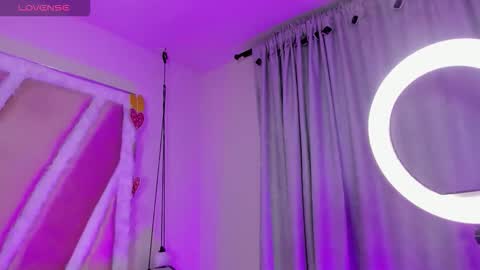 Snapshot of xhinata_hyugaxx chatting on 02-26-26, 11:59 hinata online show from 02-26-26, 11:59