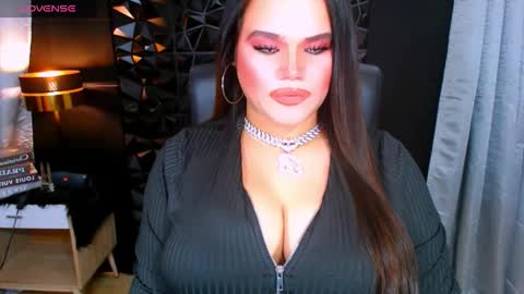 xHUGECOCKTILLCUMX online show from 10-18-25, 02:25