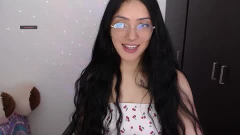 Snapshot of xia_abbey chatting on 11-26-25, 12:00 Xia online show from 11-26-25, 12:00