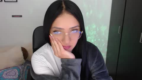 Snapshot of xia_abbey chatting on 11-28-25, 11:18 Xia online show from 11-28-25, 11:18