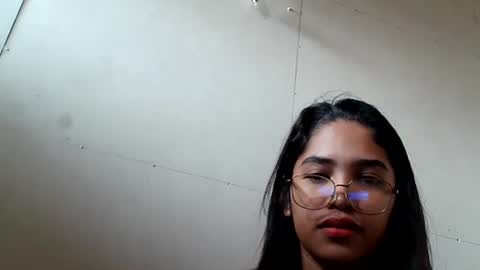 xiaomeee online show from 10-27-25, 10:25