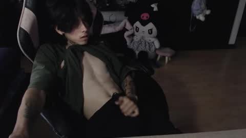 xIce Boy online show from 12-17-25, 10:27