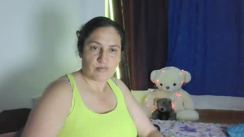 Ximena online show from 12-27-24, 02:04