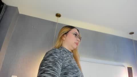   ximena  online show from 04-02-26, 12:47