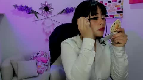 Snapshot of xina_black chatting on 01-11-26, 03:11 Xina Black online show from 01-11-26, 03:11