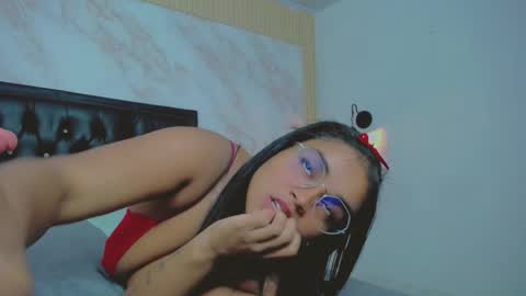 XiomyFox online show from 02-24-26, 04:38