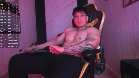      online show from 10-01-25, 12:22