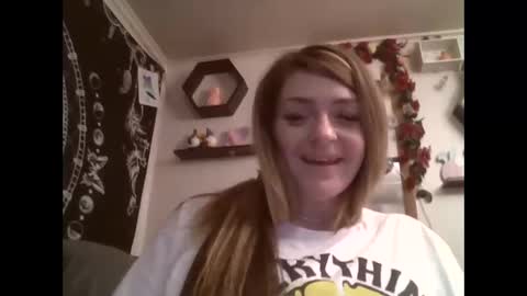 xkittymeowz online show from 04-12-26, 12:37