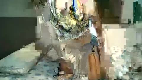 Wendy online show from 02-23-25, 01:35