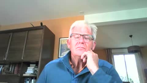 xmaeg3 online show from 09-23-25, 08:06