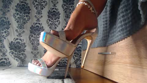 Monroe online show from 10-14-25, 07:42