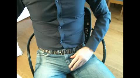 Snapshot of xmystiqdreamsx chatting on 03-04-25, 12:12 xmystiqdreamsx online show from 03-04-25, 12:12