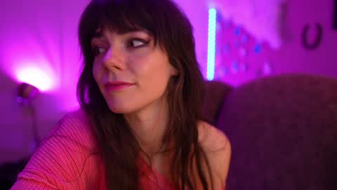 Bella Bondai online show from 12-18-24, 10:08