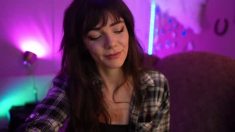 Bella Bondai online show from 12-19-24, 06:12