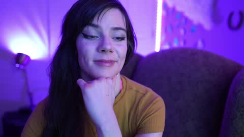 Bella Bondai online show from 01-07-25, 01:28