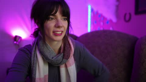 Bella Bondai online show from 01-25-25, 01:41