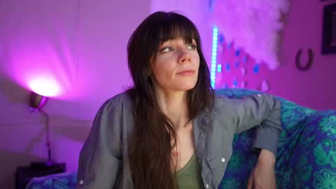 Bella Bondai online show from 02-25-25, 02:00