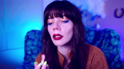 Bella Bondai online show from 09-25-25, 05:22