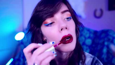 Bella Bondai online show from 11-08-25, 12:33