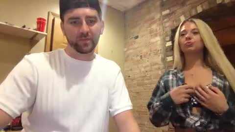 xoprincesspeachxo online show from 09-28-25, 12:27